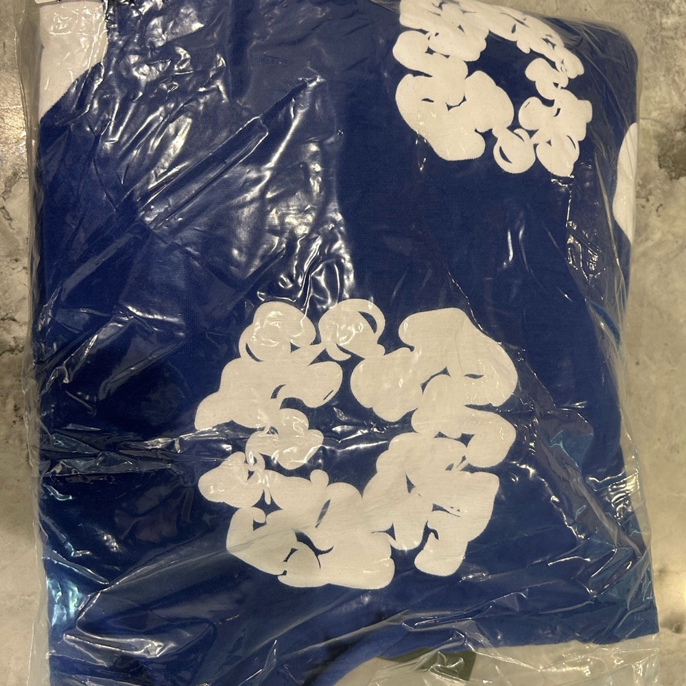 BLUE DENIM TEARS HOODIE SIZE M